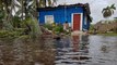 Inundados por aguas del río Magdalena permanecen los habitantes del corregimiento de Santa Rosa, Bolívar