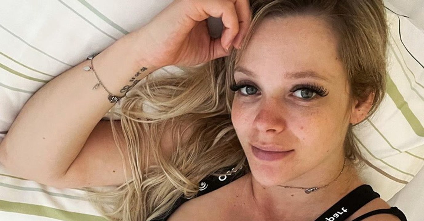 Kurz nach der Geburt: Anne Wünsche zeigt zum ersten Mal ihren Sohn