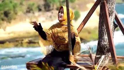 DURIAT PEGAT POP SUNDA