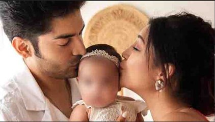 Download Video: Debina Bonnerjee Gurmeet Choudhary Baby Girl Face Reveal Viral, पापा जैसी..| Boldsky *Entertainment