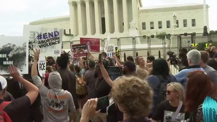 إلغاء حق الإجهاض يثير جدلًا في الشارع الأميركي.. لماذا؟