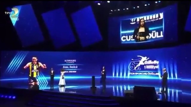 Eda Erdem: Atatürkçü, adil kadınlara dönüşerek ülkemizi daha yukarıya taşıyacağız