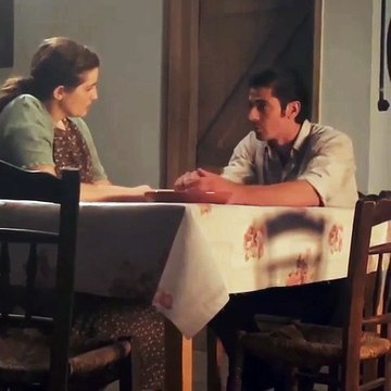 Άγριες Μέλισσες: Αυτή είναι η τελευταία σκηνή! Το βούρκωμα του Λάμπρου και η ατάκα που δεν θα ξεχαστεί!