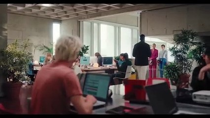 Musique de la pub Carte Noire "La Quête" : qui chante ?