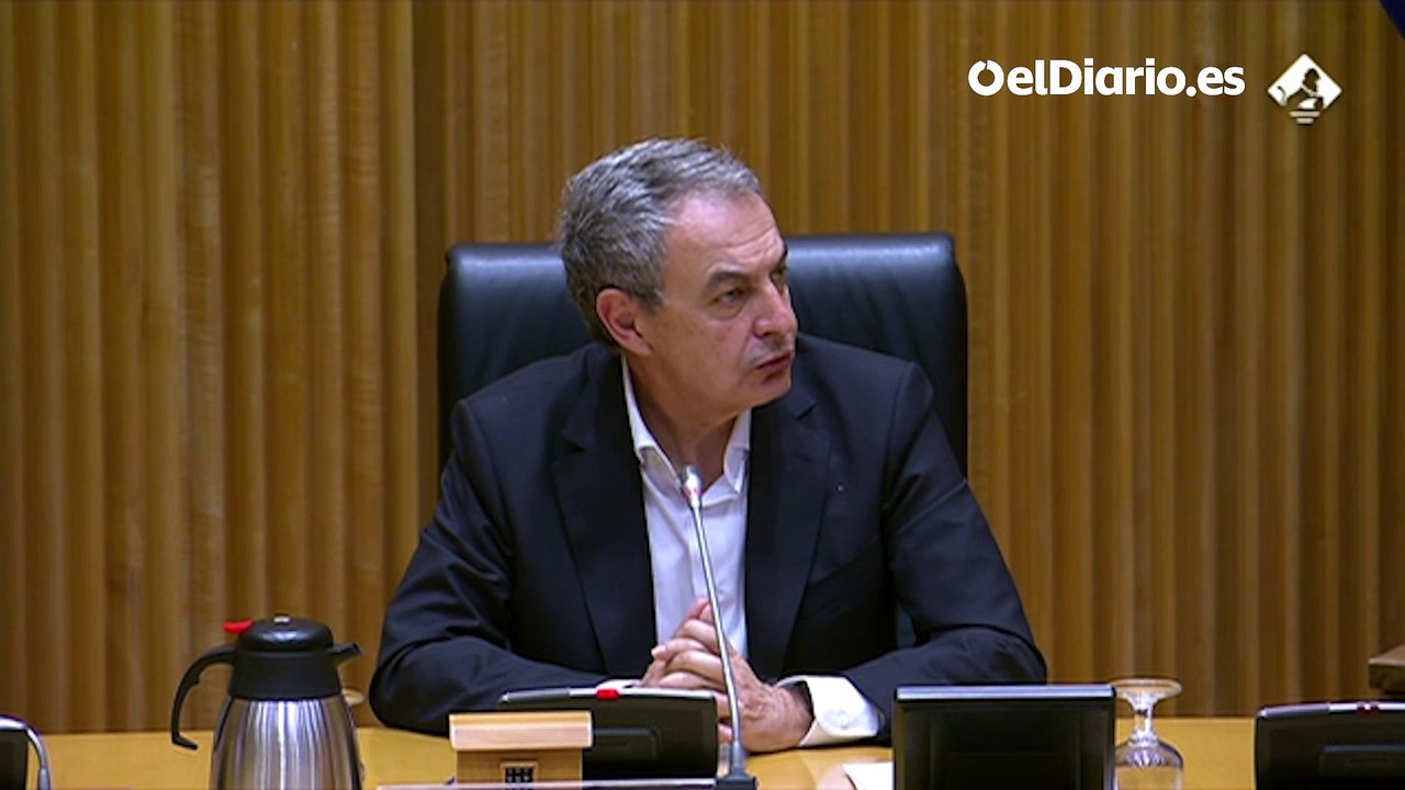Zapatero: "Da igual que algunos no quieran poner la bandera LGTBI porque está en las calles y el corazón de la gente de bien"