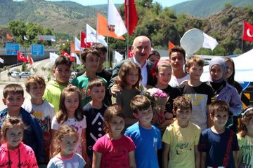 Çocuklar, Tayyip dedelerinden çocuk parkı istedi