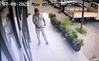 İstanbul'da çekiçli eski çalışan dehşeti kamerada: Ortalığı savaş alanına çevirdi