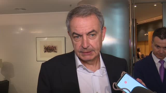 Zapatero dice que objetivamente el Gobierno merece un sobresaliente por la situación económica y social del país