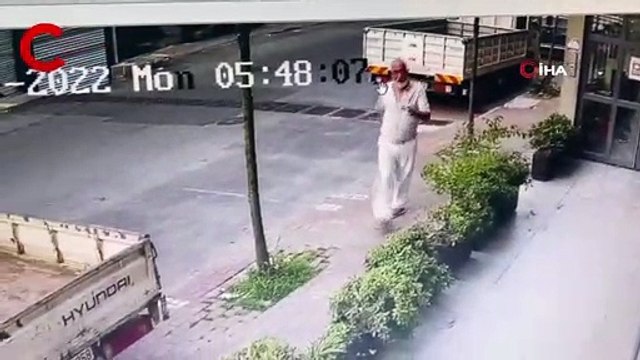 İstanbul’da çekiçli eski çalışan dehşeti kamerada Ortalığı savaş alanına çevirdi