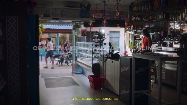 La artista gaditana Judeline versiona la mítica canción ‘Bailar pegados’, un himno para este verano