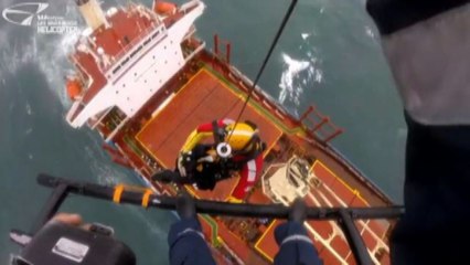 Inondazioni in Australia, il soccorso di un cargo in difficoltà