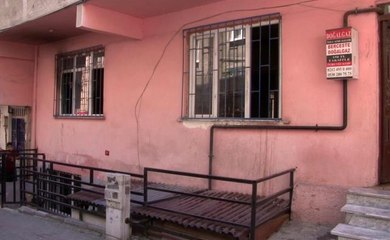 Son dakika haberleri: 4 katlı binanın giriş katında yangın çıktı