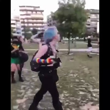 Brutale aggressione omofoba a Bari: feriti due giovani. Stasera presidio al parco Rossani