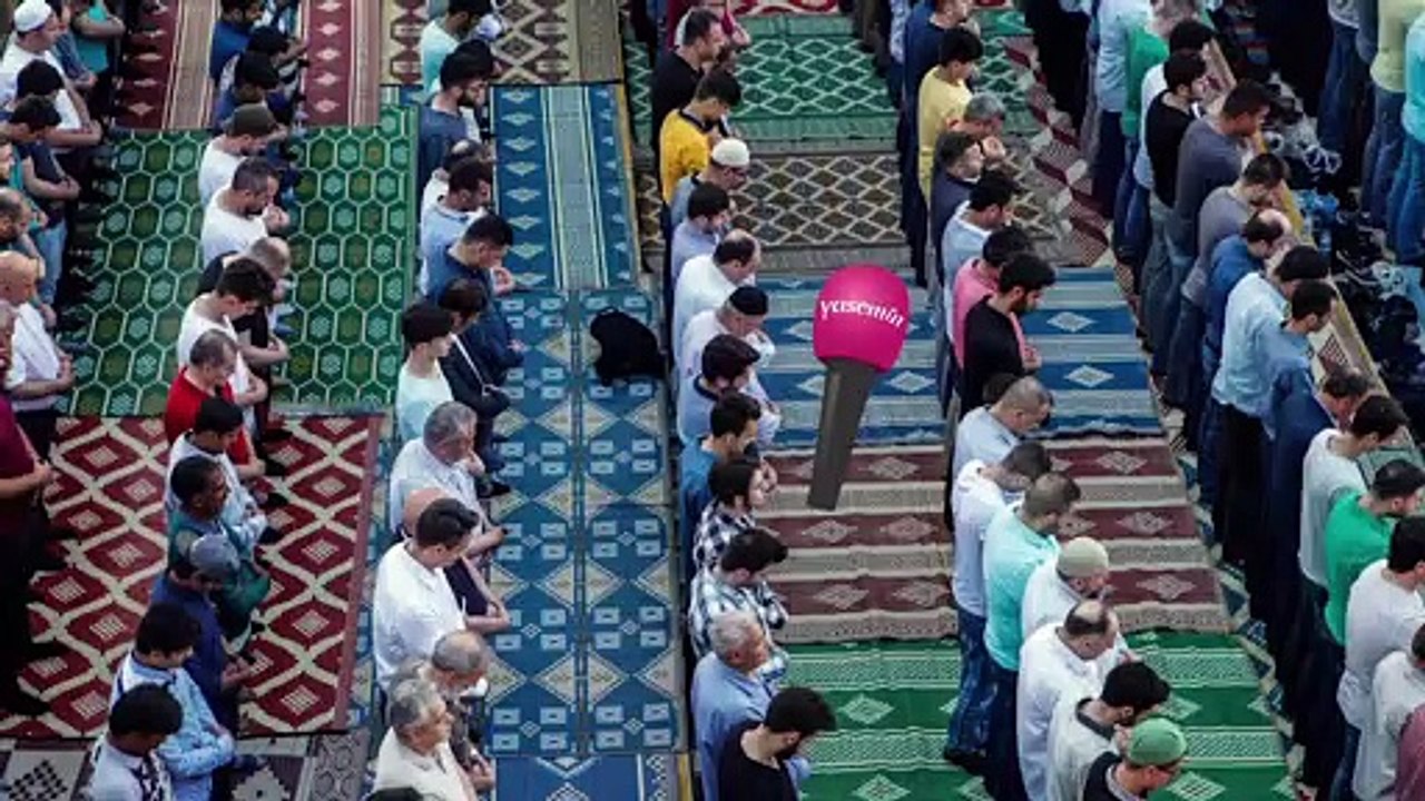 Kurban Bayramı'nın ilk günü nasıl ibadet edilmelidir? İlahiyatçı Yazar Adnan Şensoy anlatıyor