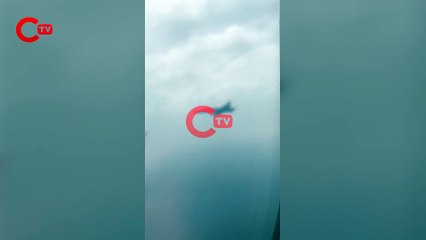Yolcu uçağına F-18 eşlik etti.. Yolcular panik oldu