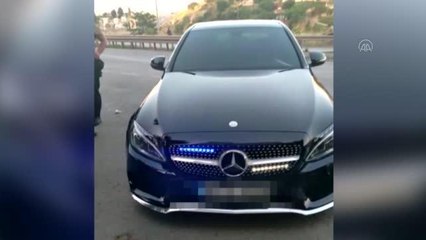 Sancaktepe'de "çakarlı ve sirenli" aracın sürücüsüne ceza uygulandı