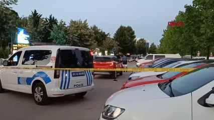 RESTORAN ÖNÜNDE TARTIŞAN İKİ GRUP BİRBİRİNE KURŞUN YAĞDIRDI