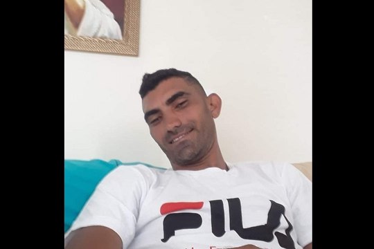 Homem é assassinado com disparos de arma de fogo enquanto bebia em um bar da cidade de Pombal.