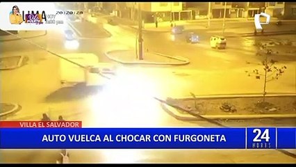 VES: Cámaras de seguridad registran terrible choque entre furgoneta y auto