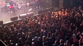 Peter Hook and The Light at O2 Academy Leeds 1st July 2022 Final Song Joy ivision Love Will Tear Us Apart
