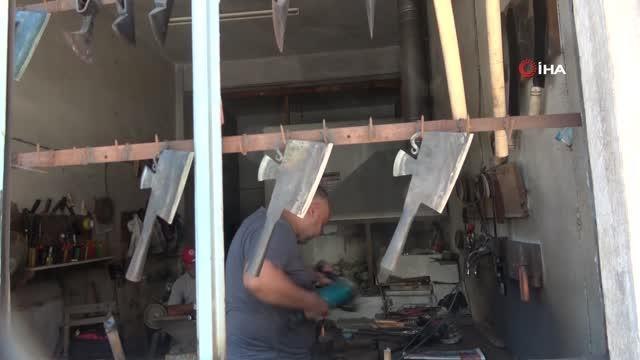 Bıçak ustaları Kurban Bayramı öncesi yoğun mesai yapıyor
