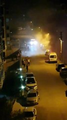 Park halindeki minibüs alev aldı