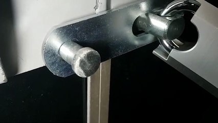 Loja de bebidas é alvo de tentativa de furto na Rua Paraguai; uma pessoa foi presa