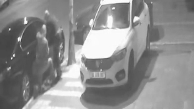 Esenyurt’ta oto fareleri lüks araçların korkulu rüyası haline geldi