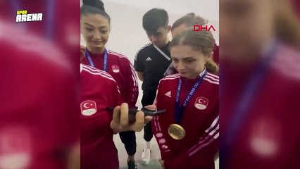 Cumhurbaşkanı Erdoğan'dan, Akdeniz Oyunları'nda mücadele eden tekvandoculara tebrik telefonu