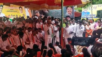 இந்தியாவில் ரெண்டே ரெண்டு அக்யூஸ்டுங்க இருக்காங்க! மோடி, அமித்ஷா பேரை சொன்ன ராதாரவி