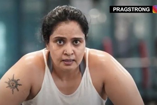 Pragathi Fitness Mantra : కామెంట్స్ కి డోంట్ కేర్..హెల్త్ ఇంపార్టెంట్ అంతే | ABP Desam