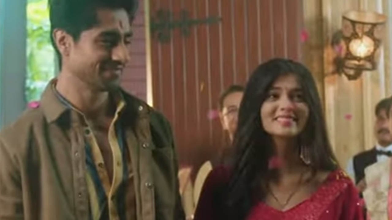 Yeh Rishta Kya Kehlata Hai Spoiler : Birla House में हुआ Abhira का Welcome | FilmiBeat *Spoiler