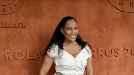 VOICI : Christine Kelly hospitalisée : la journaliste victime de problèmes de santé donne de ses nouvelles (1)