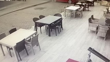 Dinamit yüklü tır ile kamyonet çarpıştı (2)