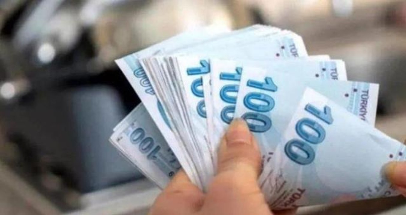 Memura ek zam olacak mı? 2022 Emekli zammı ve memur zammı ne kadar oldu?