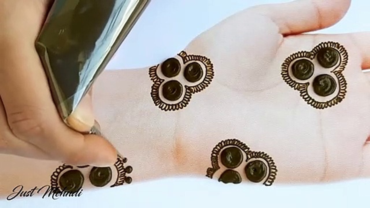 Easy trick mehndi design for front hands - Beautiful and simple mehndi design 2022