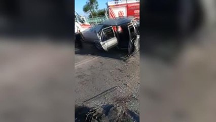 Otomobille minibüsün çarpışması sonucu 4 kişi yaralandı