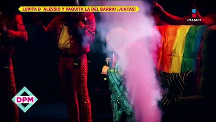 Download Video: Paquita la del Barrio y Lupita D'alessio pusieron a cantar a sus fans en la Arena CDMX