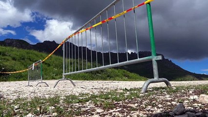 Marmolada, divieti e transenne sui sentieri: chiusi gli accessi alla montagna