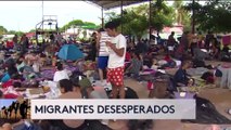 Migrantes varados en Tijuana se manifestaron ante el consulado de Estados Unidos por la burocracia que afecta sus peticiones de asilo.