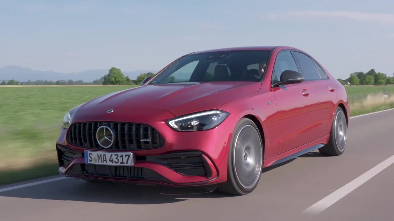 Der neue Mercedes-AMG C 43 4MATIC - 300 kW (408 PS) und 500 Nm ermöglichen sportliche Fahrleistungen
