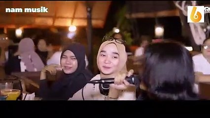 Dermaga Biru - Maulana Ardiansyah