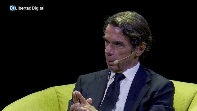 Aznar dice que el proyecto de Ley de Memoria Histórica está hecho y pactado con terroristas