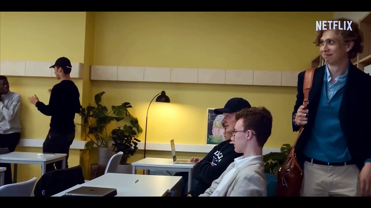 Royalteen: Der Erbe Teaser OmeU