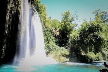 Korona virüs şüphelisi yarasalardan elde edilen gübre Düden Şelalesi'ne ilaç oldu
