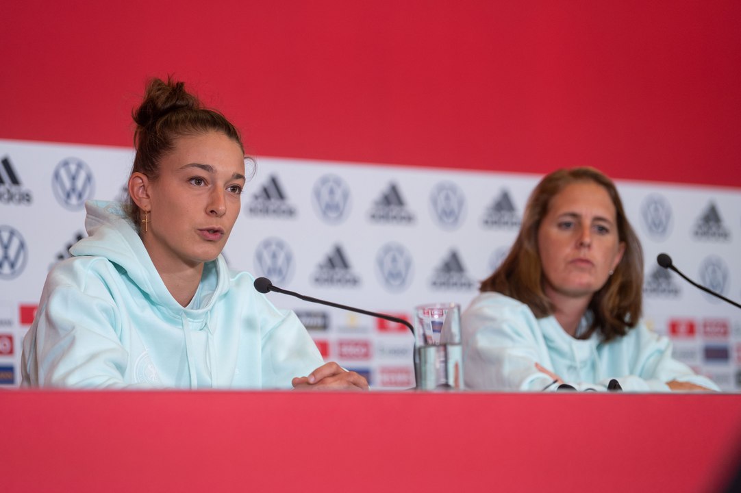 DFB-Frauen über den 'Anspruch' Finale und 'revolutionierten' Sport