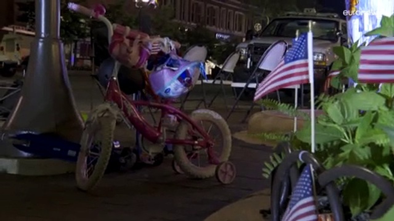 Acusado de 7 asesinatos en primer grado el tira...