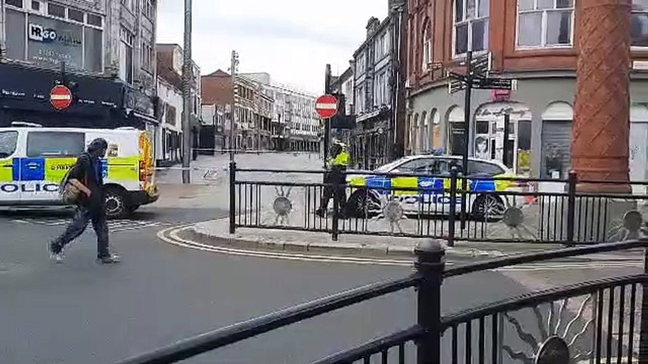 Doncaster city centre sealed off by police in latest serious incident ...