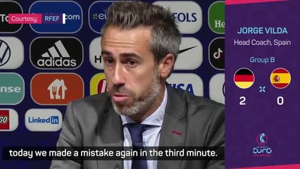Defensive mistakes are costing Spain - Vilda