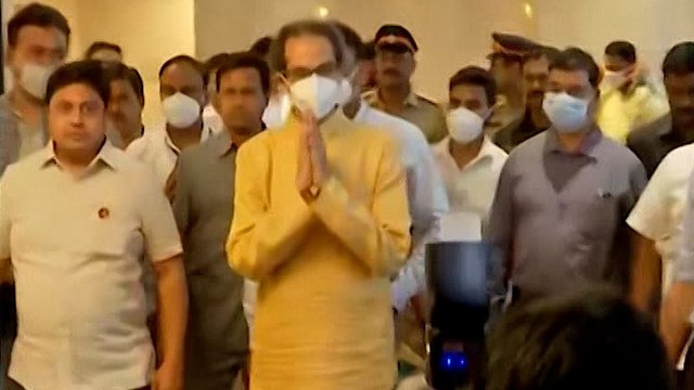 सामना का BJP पर तंज , ' अहमदाबाद स्वीमिंग पूल बन गया है,उसको लेकर सभी का मुंह बंद है '